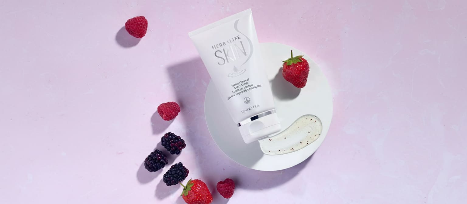 Scrub z jagodami Herbalife SKIN