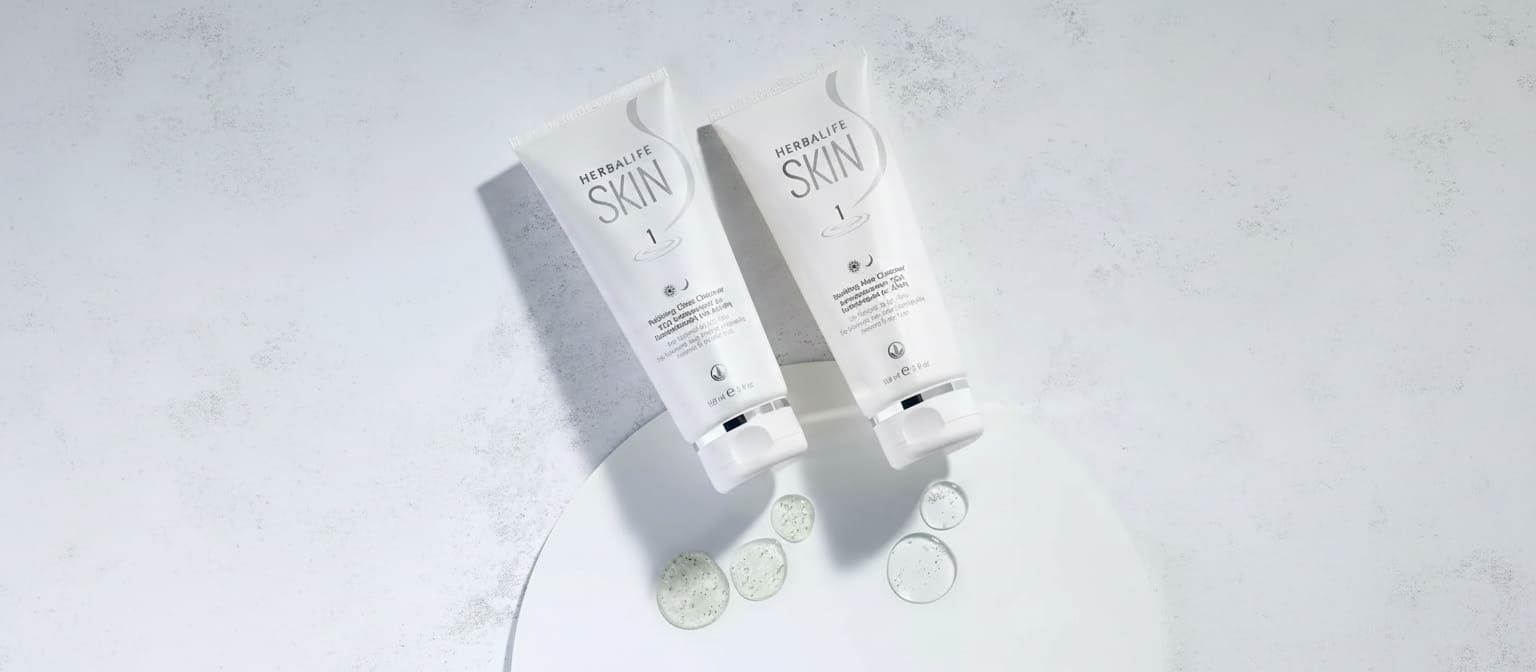 Kojący żel oczyszczający z aloesem Herbalife SKIN